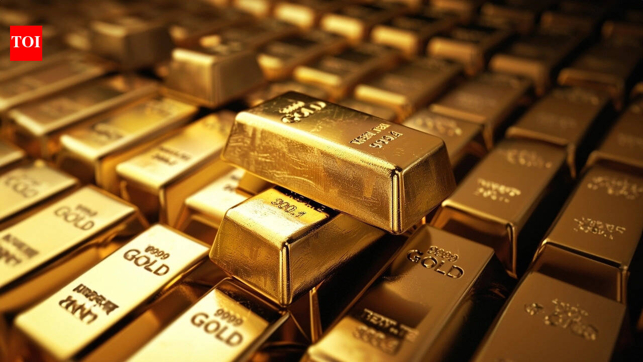 Gold, silver price prediction today: Will gold hit Rs 1.75 lakh/10 grams & silver Rs 3.6 lakh/kg mark in coming sessions? Here’s the outlook
