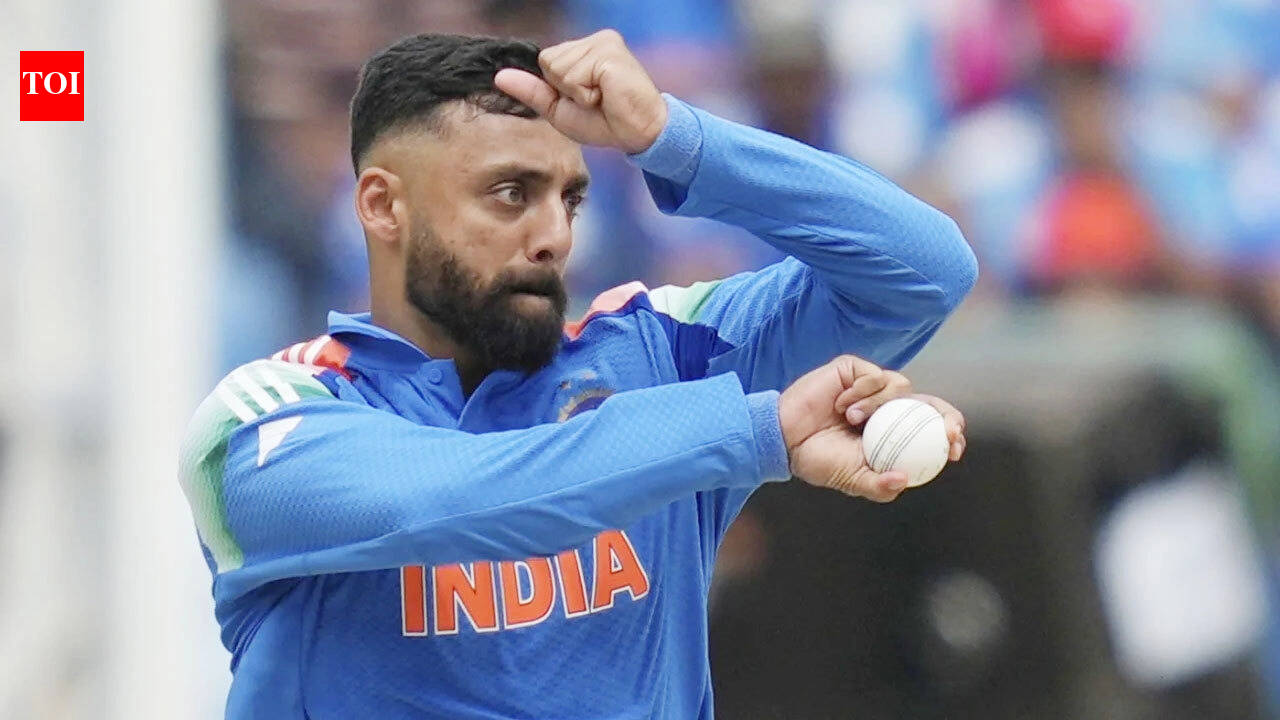 Danger signs for Team India: Glenn Phillips decodes Varun Chakravarthy’s mystery