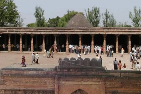 (IANS) NEW DELHI: The Supreme Court on Thursday allowed Hindu prayers from sunrise to sunset on Basant Panchami at the disputed Bhojshala-Kamal Maula Mosque in Dhar, Madhya Pradesh, while permitting Muslims to offer namaz from 1 pm to 3 pm on the same day.The court also directed that a list of persons from the Muslim community coming for namaz be furnished to the district administration and instructed the administration to make law and order arrangements at the site for the offering of prayers.A bench comprising CJI Surya Kant and Justices Joymalya Bagchi and Vipul M Pancholi appealed to both sides to observe mutual respect and cooperate with the state and district administration for maintenance of law and order.Given the sensitivity of the situation, nearly 8,000 police personnel, including forces from the Central Reserve Police Force (CRPF) and Rapid Action Force (RAF), have been deployed across Dhar district. CCTV surveillance, foot and vehicle patrols, and social media activity are being closely monitored, officials said. Saffron flags and ‘Akhand Puja’ billboards have also been put up in the city ahead of Basant Panchami. Hindus consider Bhojshala, an ASI-protected medieval-era monument, to be a temple dedicated to Goddess Vagdevi (Saraswati), while the Muslim community calls it the Kamal Maula mosque. The Bhoj Utsav Committee has requested permission to perform puja throughout January 23, with patron Ashok Jain stating that 30,000 to 50,000 devotees are expected to participate in the ‘Akhand Puja’ (continuous prayers). Meanwhile, Zulfikar Pathan, head of the Kamal Maula Namaz Intezamia Committee, said the Muslim community has requested Friday prayers between 1 pm and 3 pm, in accordance with the ASI’s April 7, 2003 order, “without any hindrance.” The Supreme Court also directed that the Archaeological Survey of India (ASI) report on the religious character of the Bhojshala-Saraswati Temple cum Kamal Maula Mosque be shared with both communities by the Madhya Pradesh High Court. The ASI report has been filed in a sealed cover before the High Court. Indore Rural Range Inspector General of Police, Anurag, has personally inspected the Bhojshala complex and reviewed the security arrangements ahead of the religious activities. Under the ASI’s 2003 arrangement, Hindus perform puja on Tuesdays, while Muslims offer namaz on Fridays.What is the Bhojshala-Kamal Maula Mosque disputeHistorical research, both Indian and foreign, indicates that the Bhojshala complex, including the Vagdevi temple, existed centuries before the Kamal Maula Mosque, Radheshyam Yadav, former convenor of Hindu Jagaran Manch’s Indore division, has said. He claims the mosque was built after dismantling ancient Hindu temples.“Muslims refer to an ASI survey of Bhojshala in 1902-03 and ask why there should be a fresh study. Today, we have technology and scientific techniques that were not available then. This survey, along the lines of Gyanvapi and Ayodhya, will help reveal the truth about Bhojshala,” he said.Petitioners, Hindu Front for Justice, said the mosque was built during Alauddin Khilji’s reign over a preexisting temple, while Kamal Maula Mosque was constructed in 1514 under Mehmood Khilji II. ASI reports also note that parts of Bhojshala and the Vagdevi temple were dismantled to build the mosque. They point to inscriptions, carvings, and ritual structures as evidence of the temple’s prior existence.Dhar Shahar Qazi Sadiq countered, “For 700 years, salah/namaz has been offered at Kamal Maula Mosque. How can it be a temple? It was never a temple or school, and there was never any idol installed there. Dirty politics is leading to this tense situation.”The controversy began in 1893 when ASI’s German Indologist Alois Anton Fuhrer noted some sutras on the pillars but lacked evidence. The term “Bhojshala” was popularized in 1903 by Dhar Dewas’ education commissioner KK Lele, though the Imperial Gazetteer of 1908 later corrected thisAbout the AuthorTOI News DeskThe TOI News Desk comprises a dedicated and tireless team of journalists who operate around the clock to deliver the most current and comprehensive news and updates to the readers of The Times of India worldwide. With an unwavering commitment to excellence in journalism, our team is at the forefront of gathering, verifying, and presenting breaking news, in-depth analysis, and insightful reports on a wide range of topics. The TOI News Desk is your trusted source for staying informed and connected to the ever-evolving global landscape, ensuring that our readers are equipped with the latest developments that matter most.”Read MoreEnd of ArticleFollow Us On Social MediaVideosItaly Says India-EU FTA Is About Trust, Talent And Technology, Not Just Tariffs For Global GrowthAt Davos, Pakistan Seeks More Funds, PM Sharif Calls For Reforms, While His FM Admit Misuse of DebtProtest Held Outside UK Parliament Demanding Labour Govt To Press Bangladesh Over Hindu PersecutionIndia To Grow 6 To 8% In Real Terms In Next 5 Years: Ashwini Vaishnaw At DavosIndia Pushes Urgent Security Council Reform At UN, Says Status Quo Is Fueling Conflict And Misery’China Had A Free Pass, India Won’t’: Sunil Mittal Explains Why India Will Still Win Global TradeEU, India To Sign Security And Defence Pact In New Delhi, Aim To Conclude FTA Talks: Kaja Kallas“Makes No Sense…” Ex-US Army Officer Slams Trump Over India-US RelationsUK, EU FTAs to Unlock New Export Opportunities for Assam Tea: Himanta Sarma’Rupture In World Order’: EU Blasts Trump Over ‘Bullying’; Danish MP Fires Shock Message For US Pres123Photostories5 Best period-drama series to stream now on Apple TV+Iconic Ganesh pandals of Mumbai every devotee should visit5 times your soul knows the truth long before your mind accepts itHow to make Gujarati Khandvi for breakfast at homeWedding guest backs Brooklyn Beckham’s allegations about Victoria Beckham’s ‘inappropriate’ dance10 countries with the largest number of national parksFrom Disha Vakani’s reunion with Asit Kumar Modi to Shweta Tiwari’s transformation- when TV celebs shared rare unseen picturesHow to stay calm when someone tries to provoke you: Psychologist reveals 3 effective tipsBaby names inspired by Lord SaraswatiFrom mantis to hippo: 5 animals that eat their own species123Hot PicksBoard of PeaceBudget 2026Budget 2026 ExpectationsGold price predictionBengaluru AirportPublic holidays January 2026Bank Holidays JanuaryTop TrendingAbhishek SharmaTyler Glasnow Net WorthAaron Judge and Samantha Bracksiecks Age DifferenceJuan Soto Net WorthNico Hoerner Net WorthGiannis AntetokounmpoIBPS RRB PO Mains ResultJosh Allen InjuryFortnite Down V39.30 UpdateDrake Maye