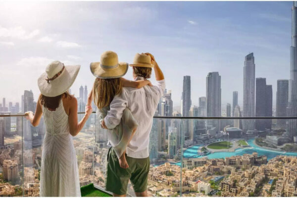 Can Dubai tenants let family stay? What law allows for relatives; what can cause legal trouble
