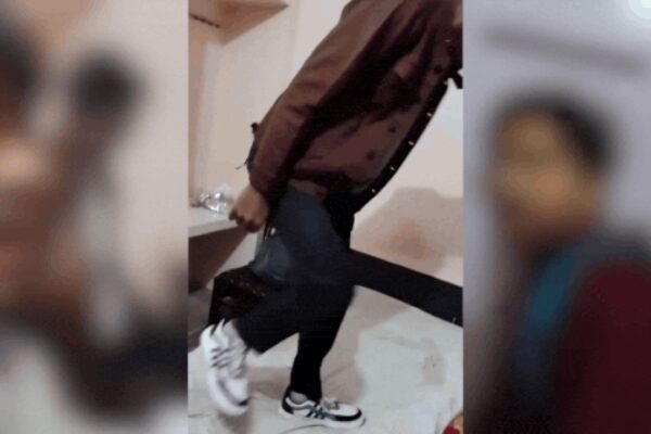 Watch: Tourists trash Rs 500 Agra homestay, steal bulb from room | Agra News