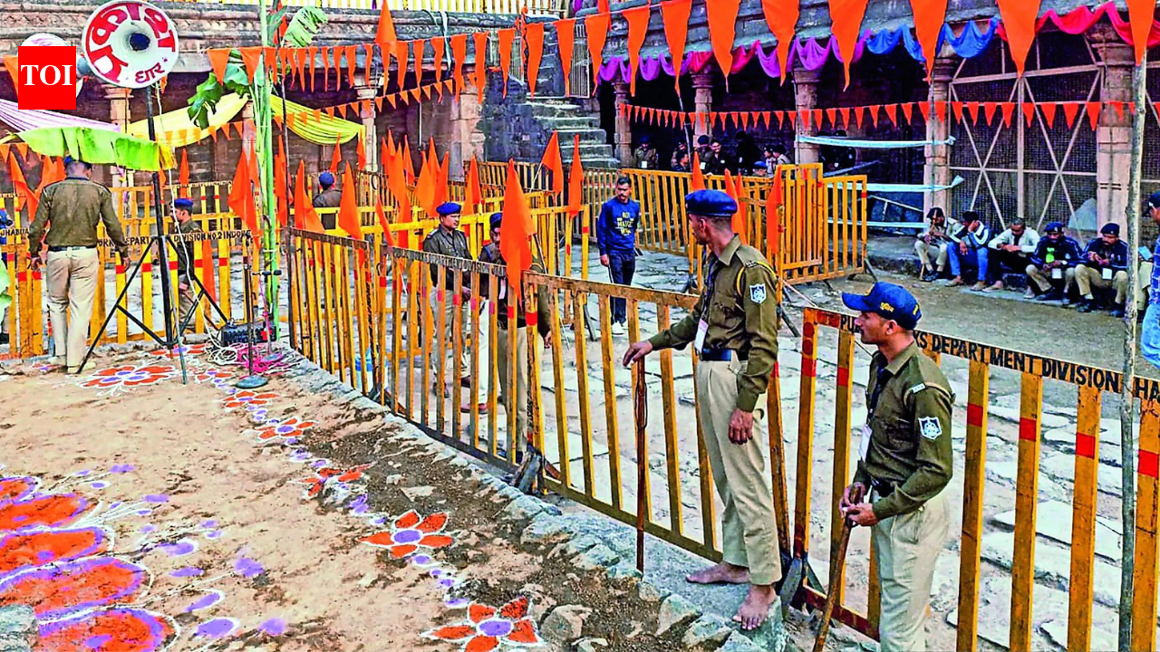 Basant Panchami, Friday prayers in separate areas of MP’s Bhojshala today: SC | India News