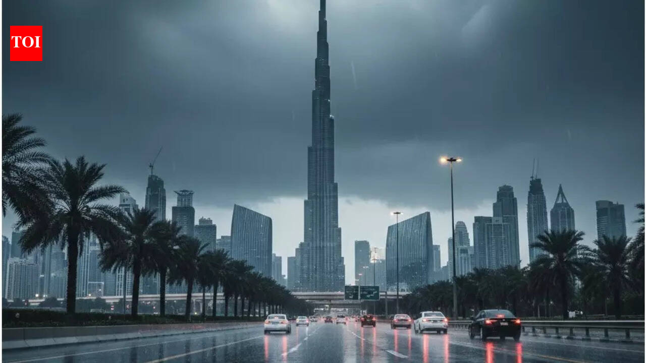 UAE sees cloudy weather, possible rain in northern regions today