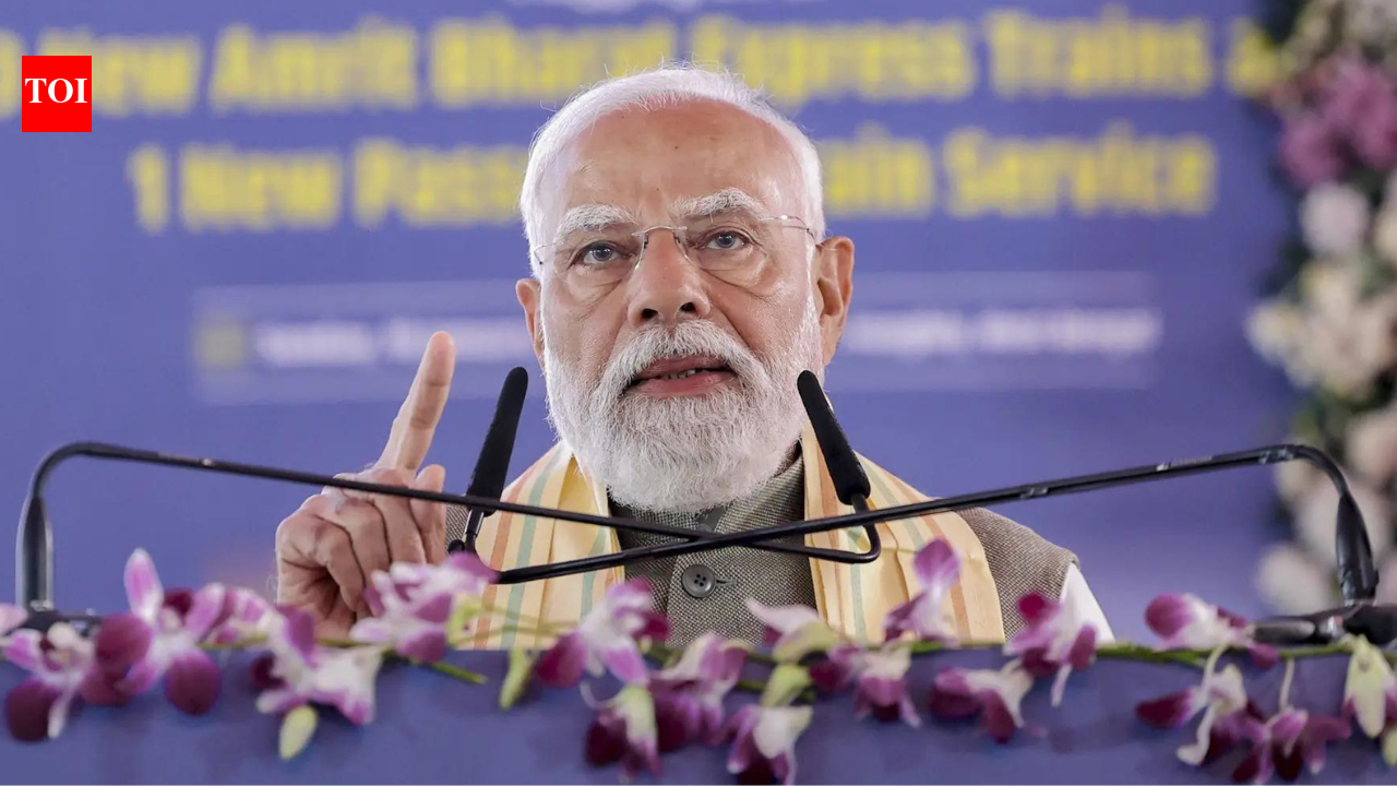 Tamil Nadu polls: PM Modi says state ready to bid farewell to ‘corrupt’ DMK; Stalin hits back | India News