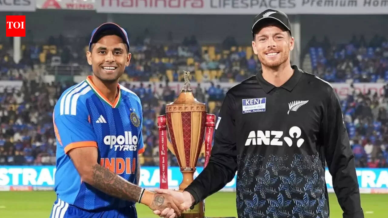 India vs New Zealand Live Score, 2nd T20I: Expensive start! Arshdeep Singh leaks 18 runs in first over