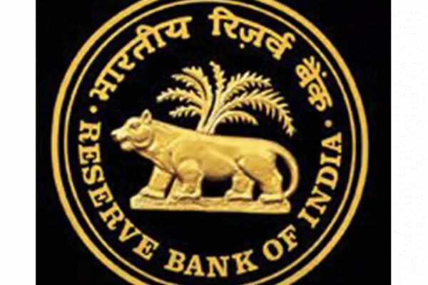 11.6k cr pay day at PSU insurers, RBI