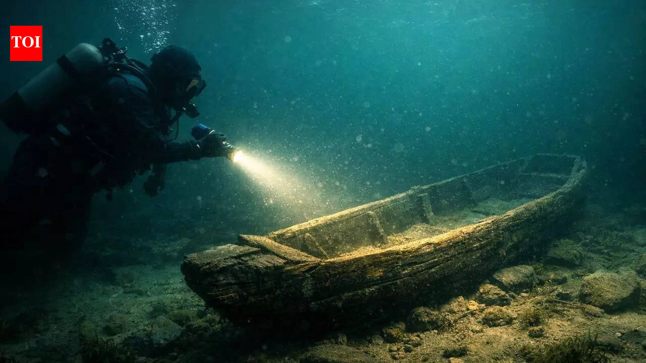 Ancient boats found under a US lake could uncover a civilisation older than the Great Pyramid
