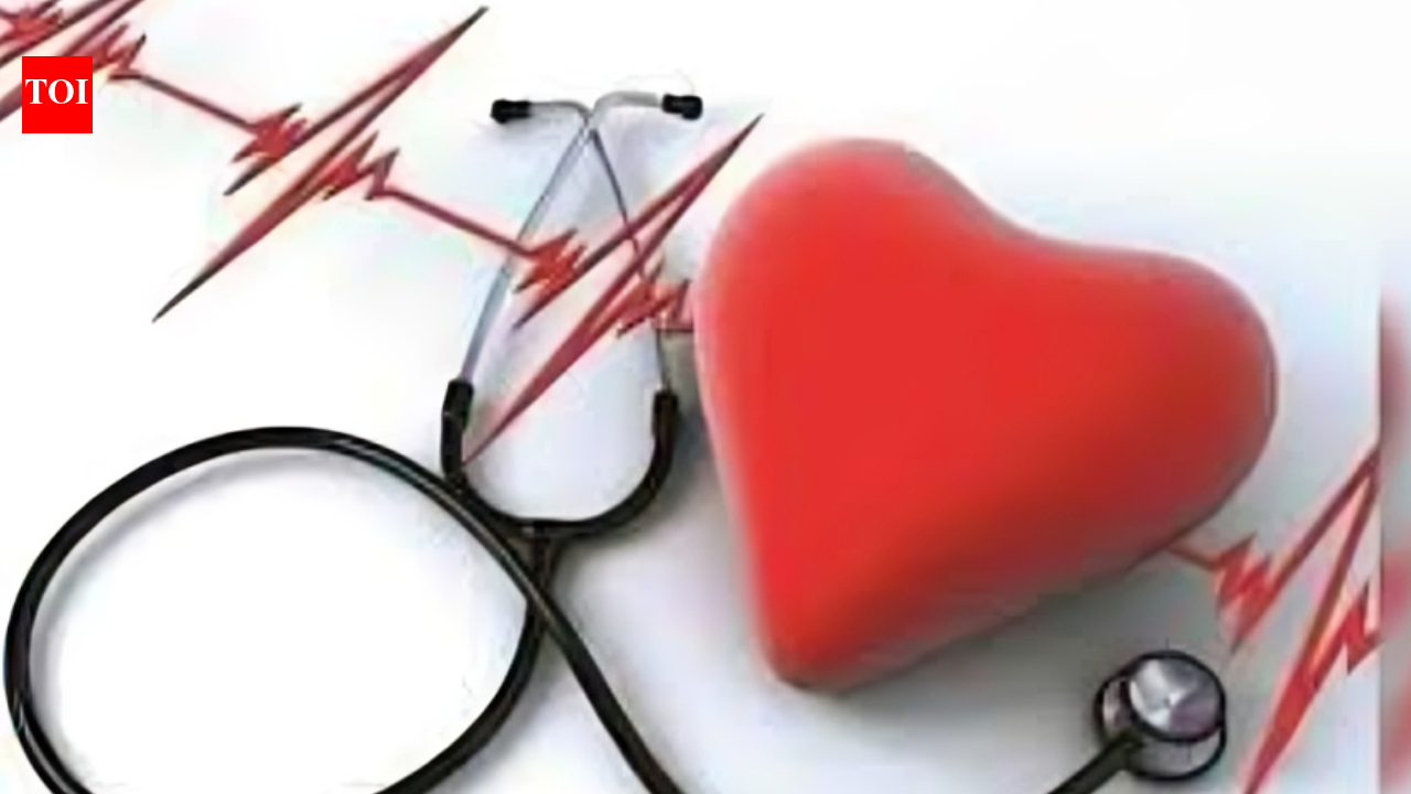 Silver lining: Woman lives 25 yrs with a donor heart | India News