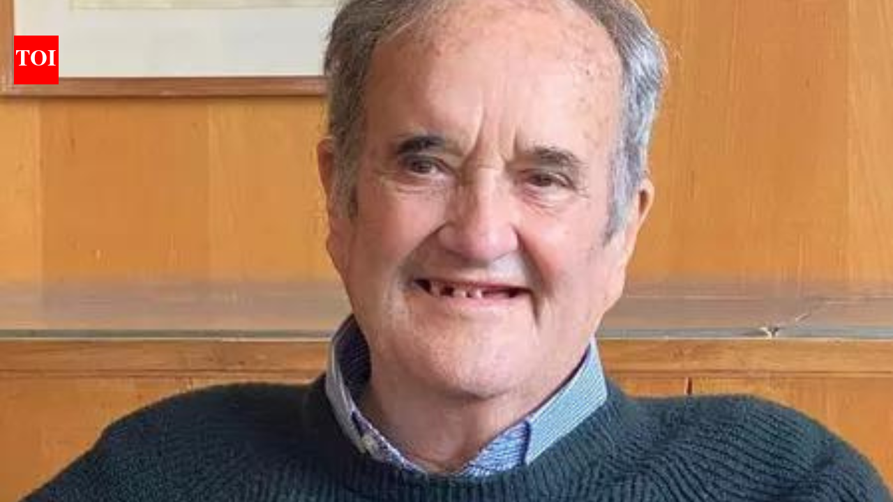 Veteran journalist and author Mark Tully passes away at 90 | India News