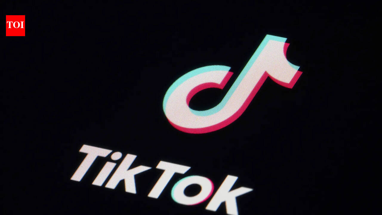 Tiktok down: Users claim outage, just days after Tiktok ‘loses’ its Chinese ownership in the US