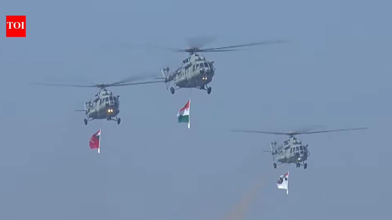 Watch: Mi-17 choppers shower petals, fly ‘Dhwaj Formation’; carry national, service ensigns at Republic Day parade | Delhi News