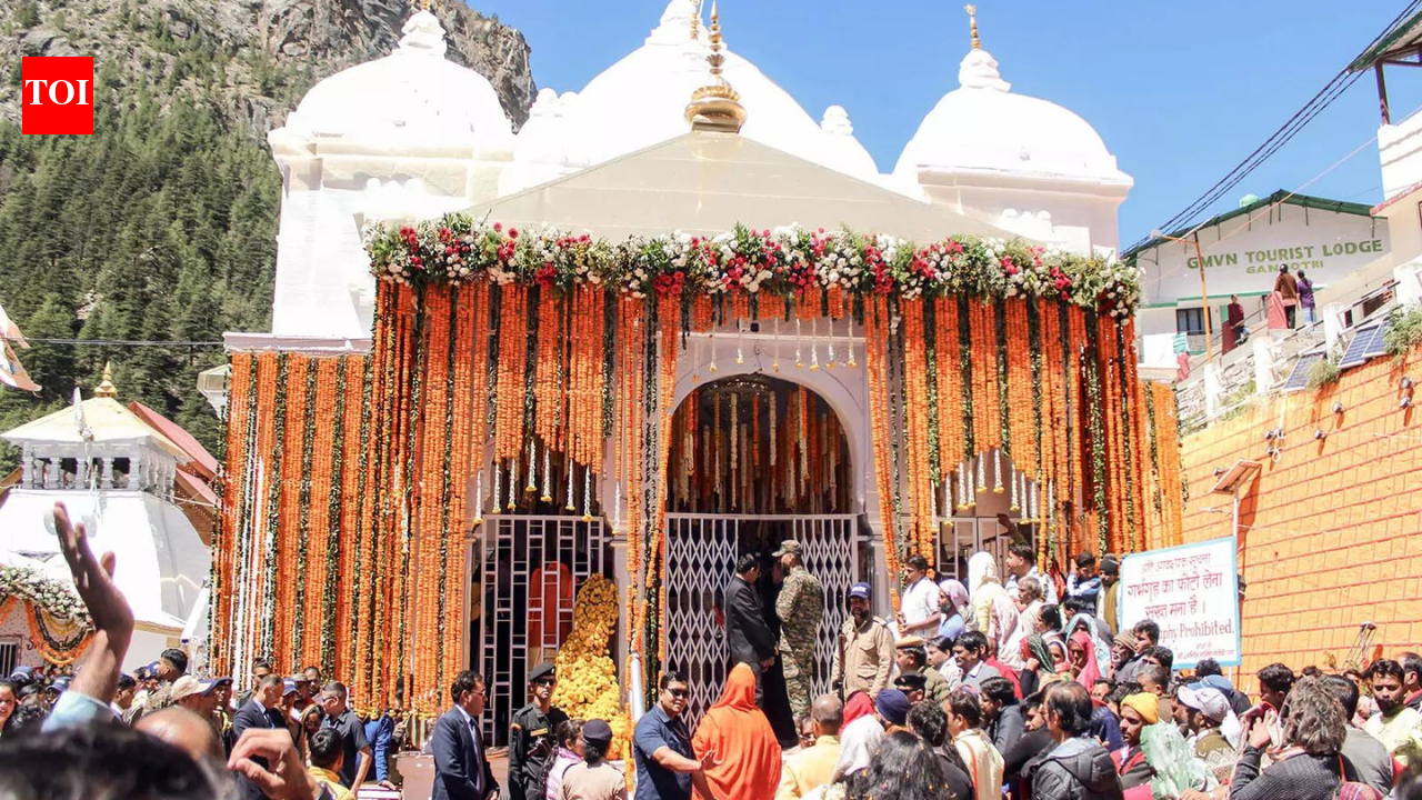 Kedarnath, Badrinath and 47 affiliated temples considering a ban on entry of non-Hindus | India News