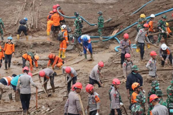 Villages buried, dozens trapped: 34 killed in Indonesia landslides