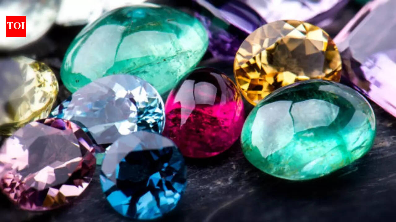 Gemstones to Wear for Healthy Relationships |