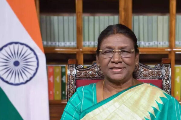 Issues of national interest must be above differences: President | India News