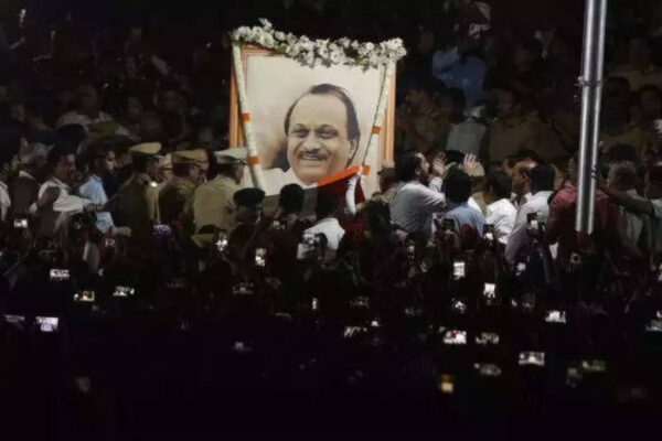 Times stops at 8.44am in Baramati, Pawars’ hometown unites in time of grief to salute Dada | Pune News