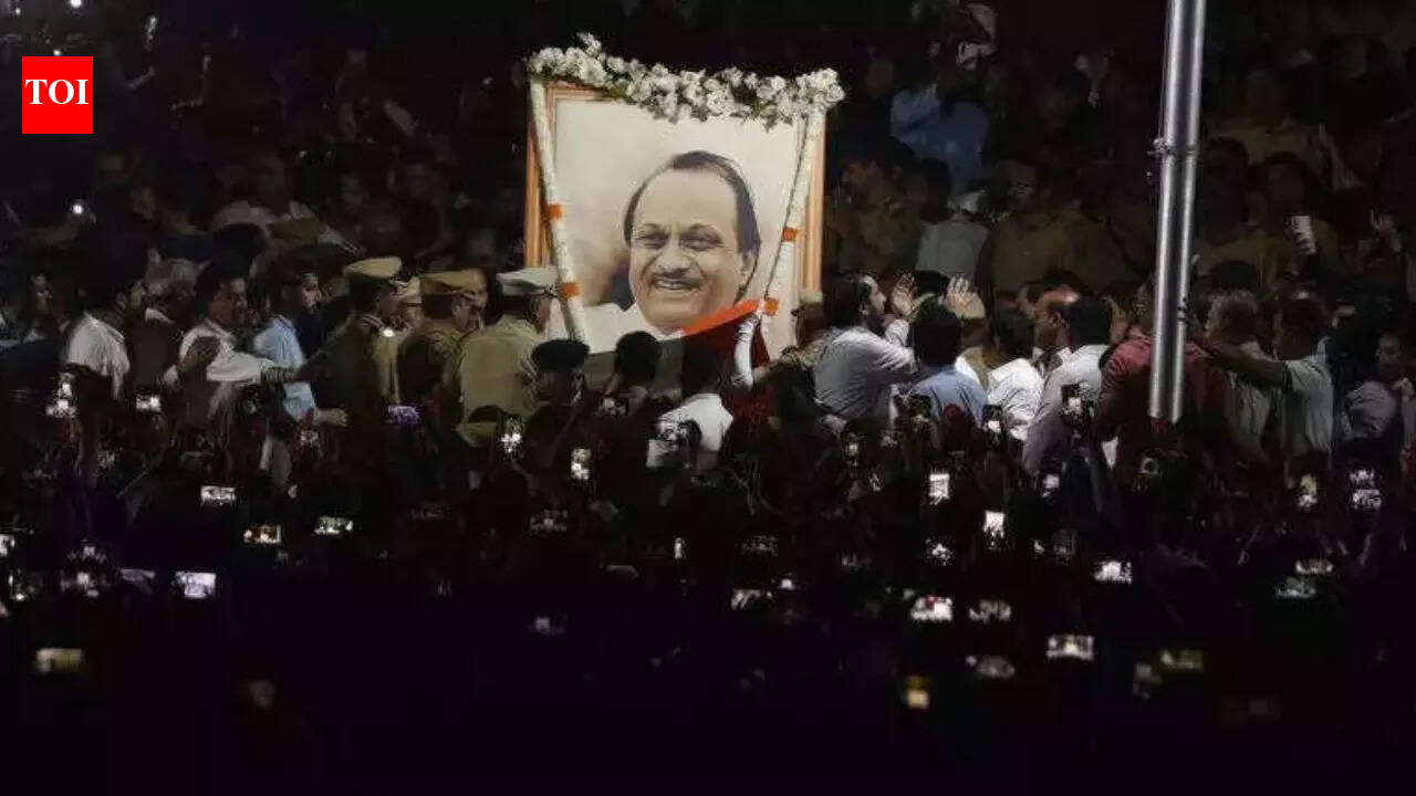 Times stops at 8.44am in Baramati, Pawars’ hometown unites in time of grief to salute Dada | Pune News