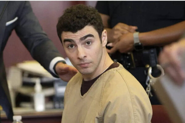 BBQ fork, pizza cutter and driver’s licence: Minnesota man allegedly poses as FBI agent to free Luigi Mangione; arrested