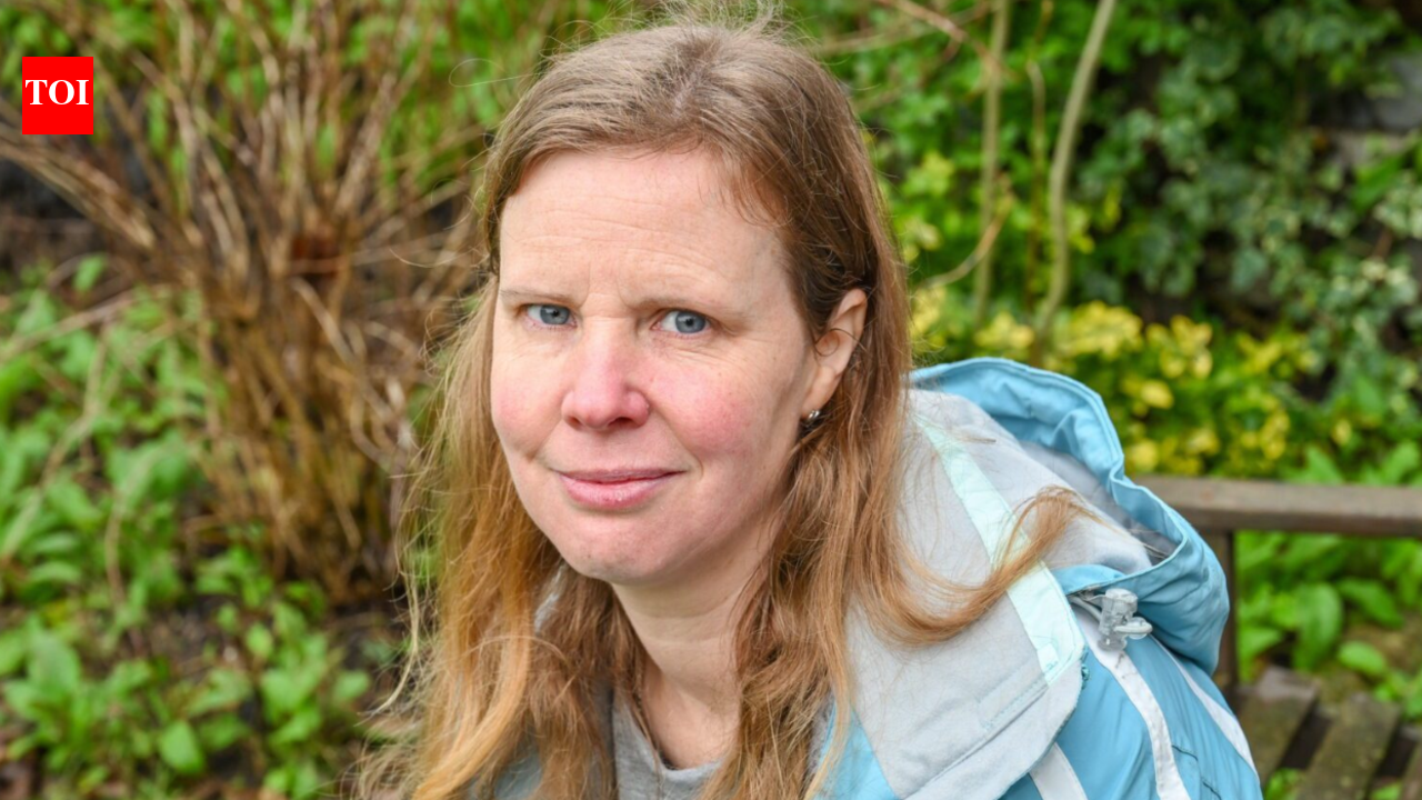 UK mother of two blows life savings and left homeless after giving £250,000 to ‘Hollywood stars’ |