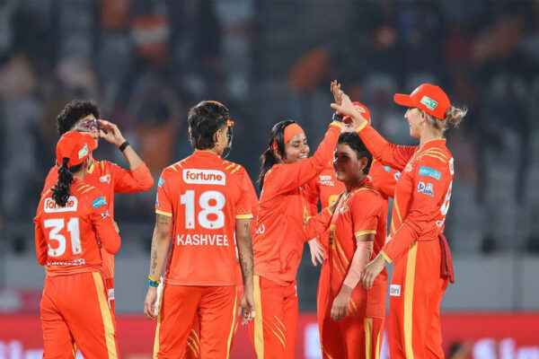 Gujarat Giants end Mumbai Indians jinx with 11-run thriller to reach WPL Eliminator | Cricket News