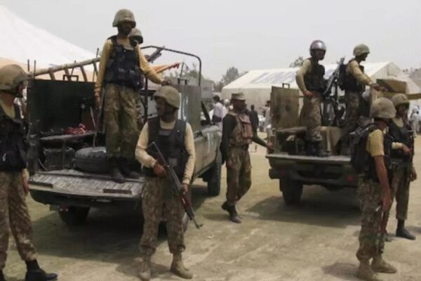 BLA launches ‘coordinated’ attacks across 5 Balochistan districts; four policemen killed
