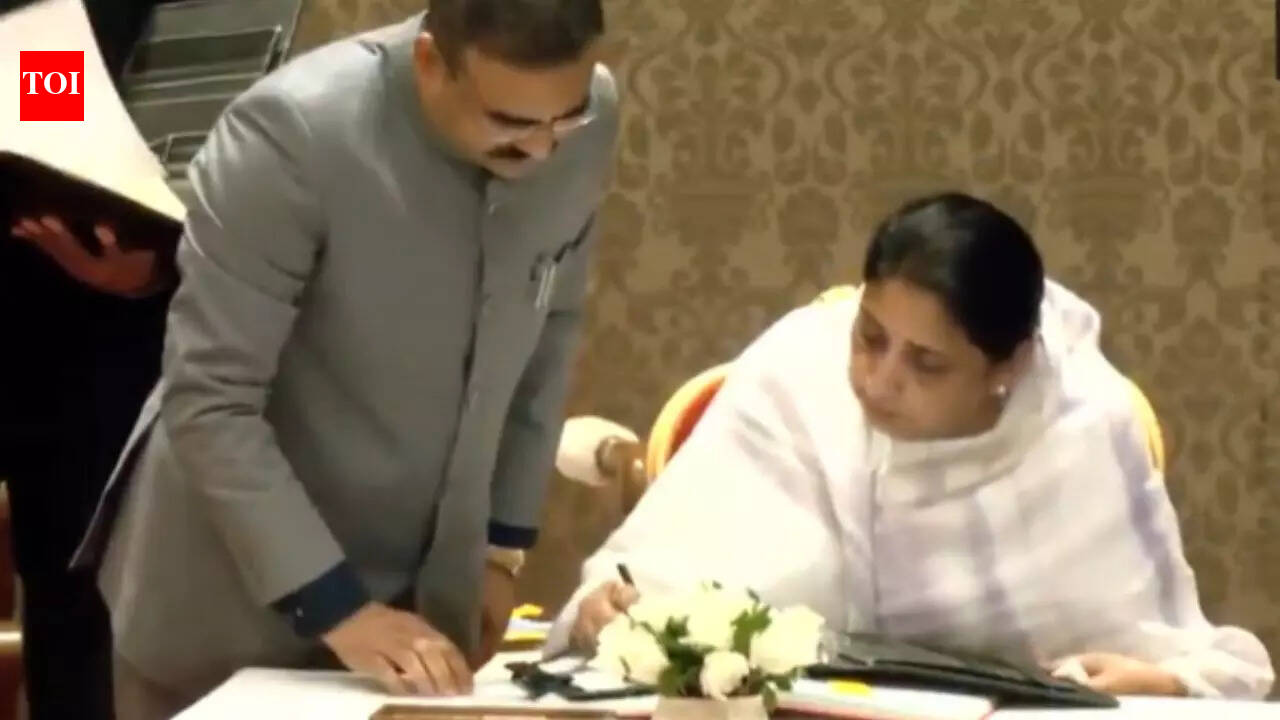 ‘Ajit Dada amar rahe’: Sunetra Pawar takes oath as Maharashtra deputy CM 3 days after husband’s death | India News