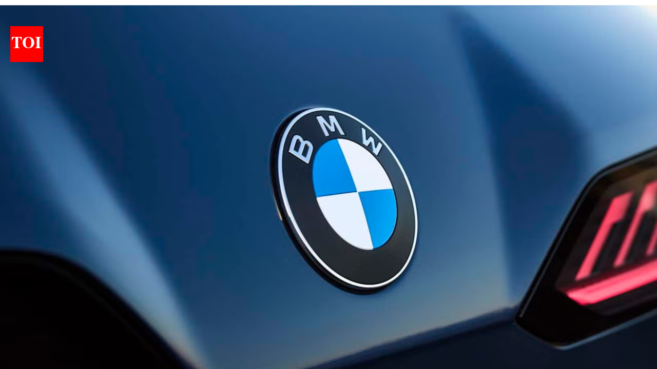 BMW cars to get new logo from this date: Here’s how it looks