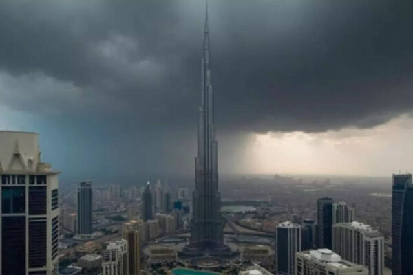 UAE weather forecast for February 02-08, 2026: Will foggy mornings, hint of rain in winter skies disrupt commute?