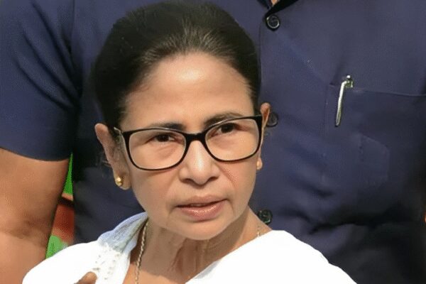 ‘Restrain yourself from atrocities’: Mamata Banerjee vs Delhi Police ahead of CEC meet over SIR