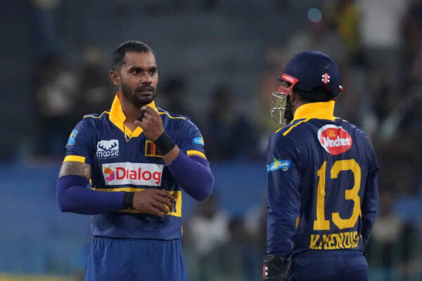 Sri Lanka drop Test captain Dhananjaya de Silva  from T20 World Cup squad