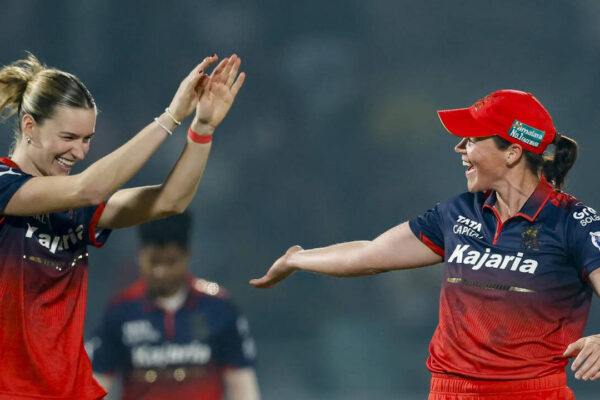 WPL: RCB bank on belief and balance as Lauren Bell praises team effort