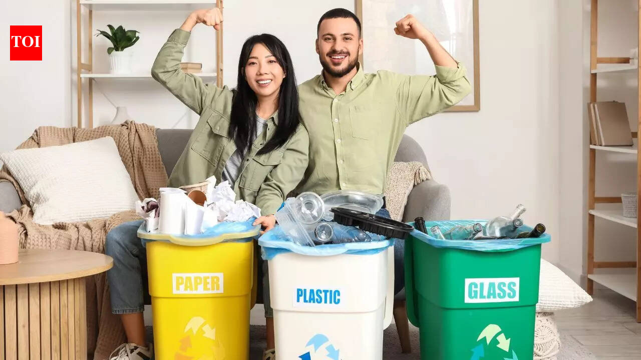 Why is it important to remove the garbage everyday to avoid negativity