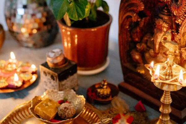 3 Symbols that can be placed in Mandir for good luck