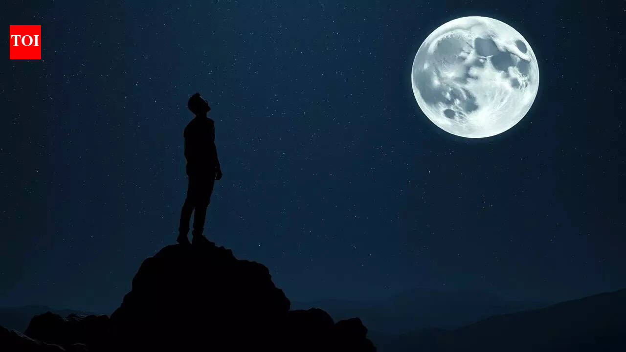 Moon Phase Today (February 5, 2026): Daily Affirmations and Manifestation Guide and For All Zodiac Signs