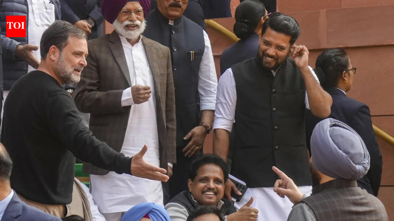 Rahul Gandhi ‘traitor’ remark against Bittu snowballs into huge controversy, protests – top developments