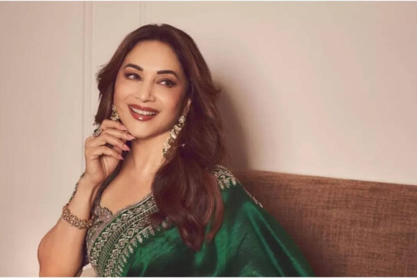 Madhuri Dixit recreates ‘Dhak Dhak Karne Laga’ ahead at ‘Maa Behen’ launch event with Triptii Dimri – Watch