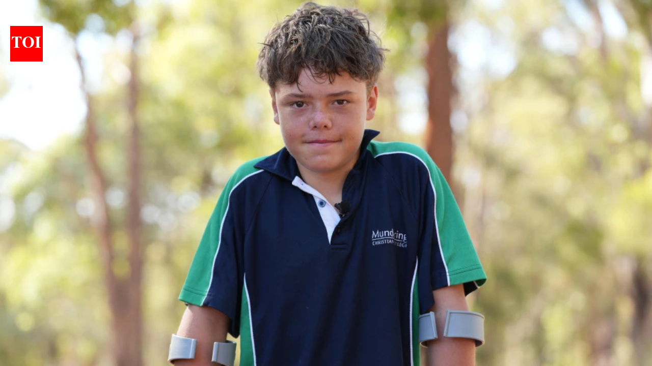 ‘Lots of foreigners on the beach’: Australian teen whose family was swept away in the sea struggled to get help on shore