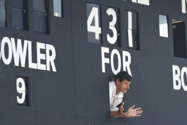 Not Dennis Lillee or Malcolm Marshall: When Richard Hadlee bowled Sanjay Manjrekar to become first bowler to take 400 Test wickets