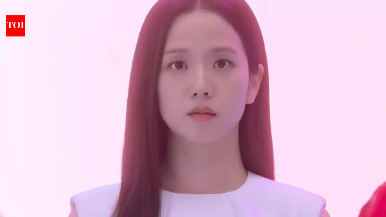 ‘Boyfriend on Demand’ trailer: Jisoo and Seo In-guk explore love online; fans react to BLACKPINK star’s on-screen kiss