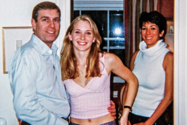 Epstein Files: New email shows Ghislaine Maxwell explains controversial photo of Prince Andrew and Virginia Giuffre | World News
