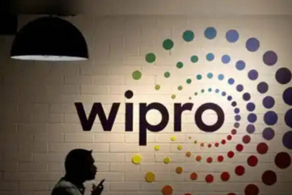Wipro sounds out graduates for full-time positions
