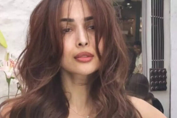 Malaika Arora reveals the secret to her flat belly with ‘Malla morning routine’ in new workout video – Watch