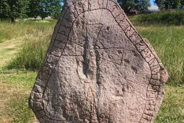 “I think of you, I love you”: 1,000-year-old Viking love messages hidden in Swedish stones | World News
