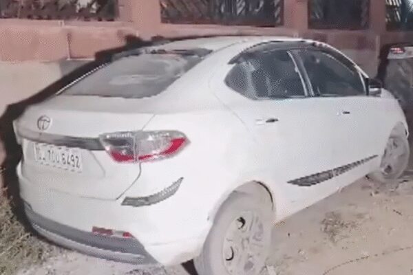 Abandoned car found at Peeragarhi flyover (Image/ANI) NEW DELHI: Three people were found dead inside a car near the service lane of the Peeragarhi flyover in outer Delhi on Sunday, police said. Preliminary findings suggest that the case may be a suicide, though further investigation is underway.According to the Delhi Police, a PCR call was received at around 3.50 pm reporting that three persons inside a car were not responding. Police and emergency personnel rushed to the spot and found all three occupants dead inside the vehicle. The area was immediately cordoned off and a forensic team was called to examine the scene.The deceased included two men and a woman. They have been identified as Randhir (76), Naresh Singh (47) and Laxmi Devi (40). Police said that the car belonged to one of the victims.Officials said that the bodies showed no visible external injuries and all valuables were found intact. Visuals from the spot showed the abandoned car parked near the flyover.“Prima facie, the case appears to be a suicide. However, a detailed probe is being conducted to ascertain the circumstances leading to the deaths,” a police officer said.About the AuthorTOI News DeskThe TOI News Desk comprises a dedicated and tireless team of journalists who operate around the clock to deliver the most current and comprehensive news and updates to the readers of The Times of India worldwide. With an unwavering commitment to excellence in journalism, our team is at the forefront of gathering, verifying, and presenting breaking news, in-depth analysis, and insightful reports on a wide range of topics. The TOI News Desk is your trusted source for staying informed and connected to the ever-evolving global landscape, ensuring that our readers are equipped with the latest developments that matter most.”Read MoreEnd of ArticleFollow Us On Social MediaVideos‘Embarrassed Himself’: Gaurav Gogoi Slams Assam CM Himanta Sarma Over ‘Pakistan Links’ Allegation‘1.25 Crore Hindus In Bangladesh’: RSS Chief Mohan Bhagwat Issues Big Unity CallUkraine to Gaza: Malaysia PM Anwar Ibrahim hails PM Modi’s unwavering global peace pushGogoi’s wife Elizabeth worked for Pakistani agent Ali Tauqeer Sheikh: Assam CM Himanta Biswa Sarma‘India’s Stand on Terrorism Is Clear’: PM Modi Speaks Firmly During Malaysia Visit”Strategic Ties And Trade Strengthened”: PM Modi Exchanges MoUs With Malaysian PM’Reasons For Reducing Russian Oil Imports Are…’ Foreign Expert Explains India-US Trade FrameworkIndia Reiterates Energy Security Priority, Signals Russia Oil Imports Will ContinueGhaziabad Sisters’ Deaths: Father’s Three Marriages Add Twist To Probe“Deal Favours US farmers” Opposition Attacks India-US Trade Framework123Photostories5 effective ways to keep spiders away from your home and garden (third is a magical remedy!)Top 6 cheapest destinations to travel in India in 2026The one-sided friendship problem: Why so many adult friendships feel draining now8 types of kadhi from across India to try for lunchScarlett Johansson net worth: Inside the USD 165 million fortune of Marvel’s ‘Black Widow’ starFrom Bad Bunny, Green Day to Charlie Puth: Full list of Super Bowl 60 performersFrom a massive living room to lavish bedrooms: A look at Samay Raina’s luxurious housePM Narendra Modi’s Panch Prana goal and the role of Shatavari and it’s importance in traditional Indian kitchens7 warning signs of structural defects every homeowner should know‘The Fame Game’, ‘Mrs. Deshpande’, ‘Maa Behen’: Madhuri Dixit Nene’s evolving OTT journey123Hot PicksBudget 2026Gold Silver PricesParliament Budget SessionGCC Unified Visa 2026Income Tax CalculatorPublic holidays February 2026Bank Holidays februaryTop TrendingSri Lanka vs Ireland Live ScoreCooper Kupp WifeLindsey Vonn InjurySuper Bowl LX TicketOliver RowlandJustin GaethjeLIV GolfLiam Paro vs Paddy Donovan Net WorthWinter Olympics 2026NBA Trade Update