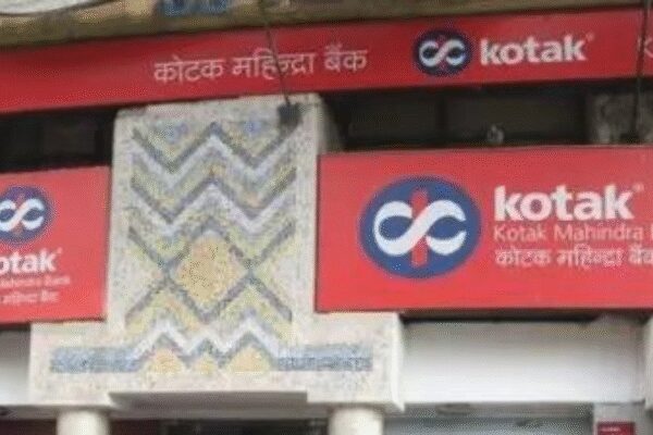 With Kotak Bank not in IDBI fray, eyes on foreign suitors