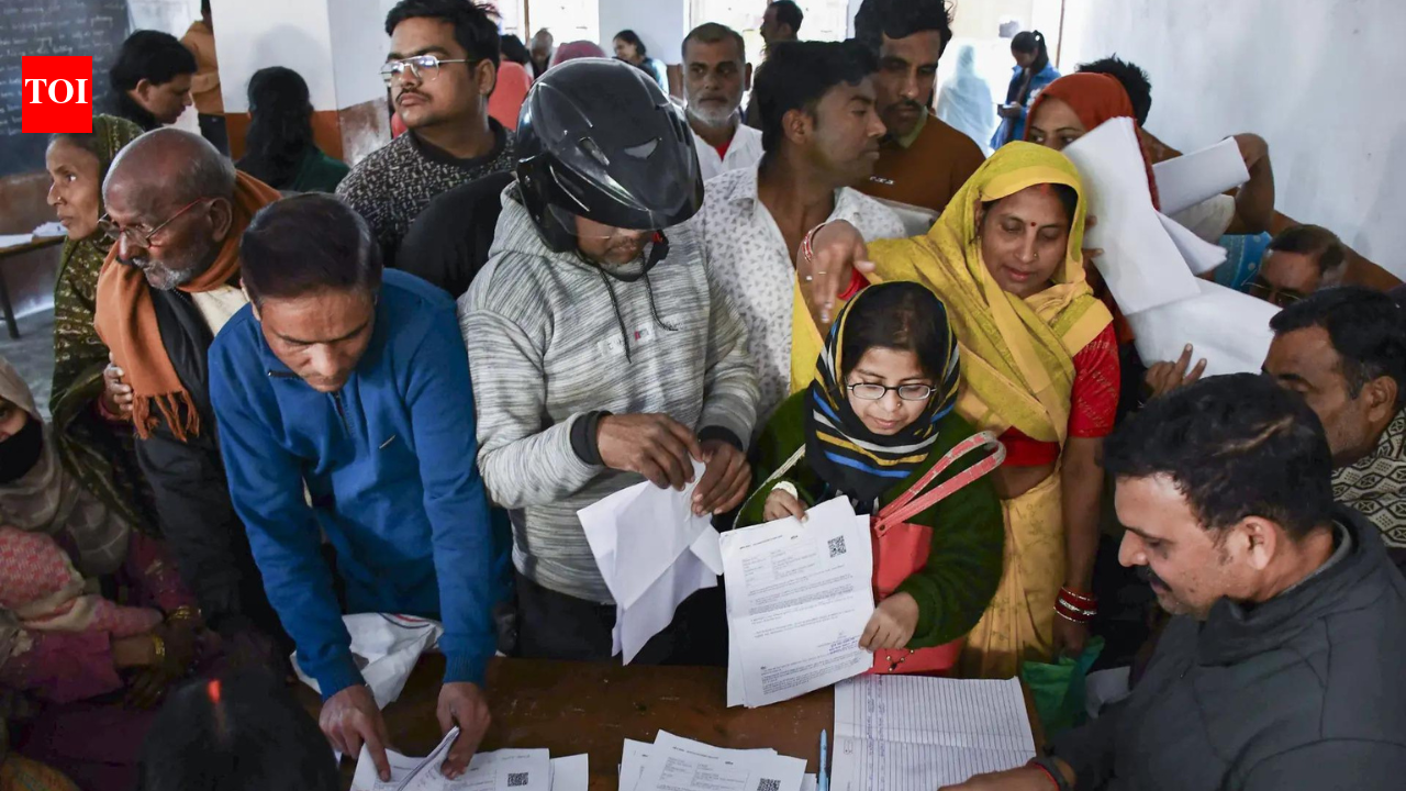Won’t let SIR be stalled, or genuine voters left out: Supreme Court