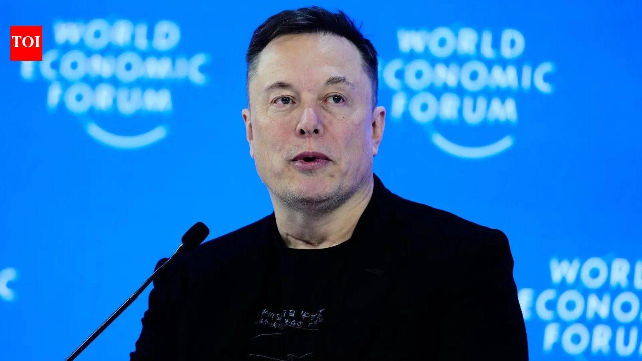 SpaceX prioritises lunar ‘self-growing city’ over Mars project: Musk