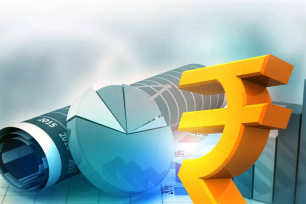 Rupee in red: Currency falls 11 paise to 90.77 against US dollar