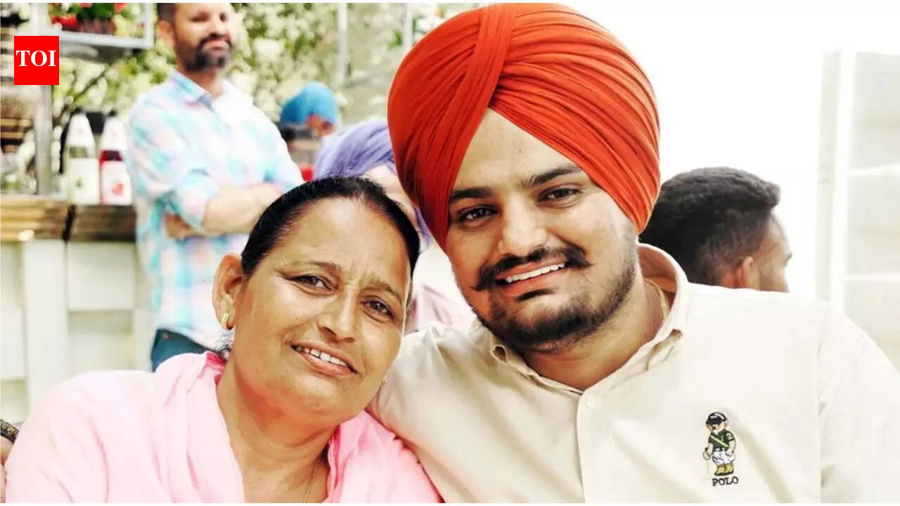 Charan Kaur lovingly called Sidhu Moose Wala ‘Gaggu’, mother’s love that fame never changed