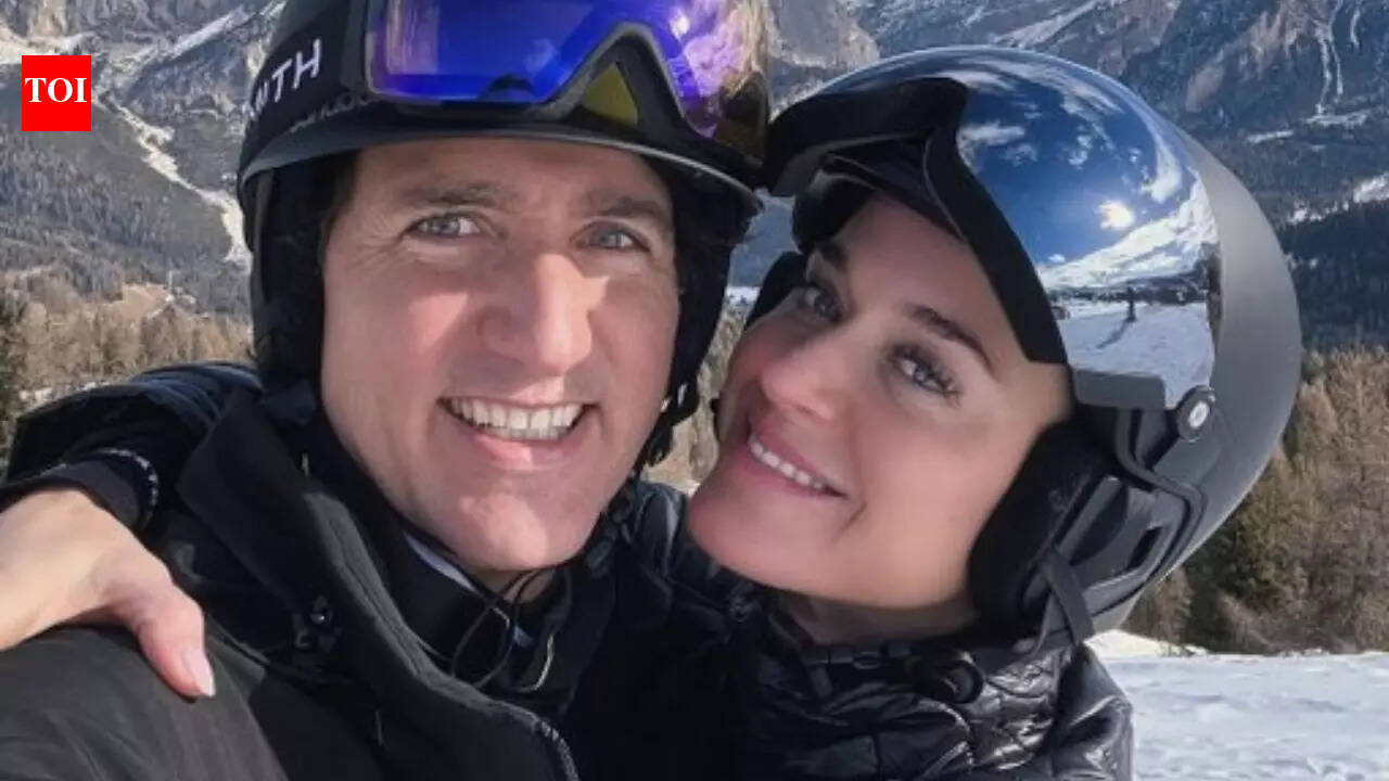 Katy Perry shares cosy pics with Justin Trudeau from their secret winter getaway